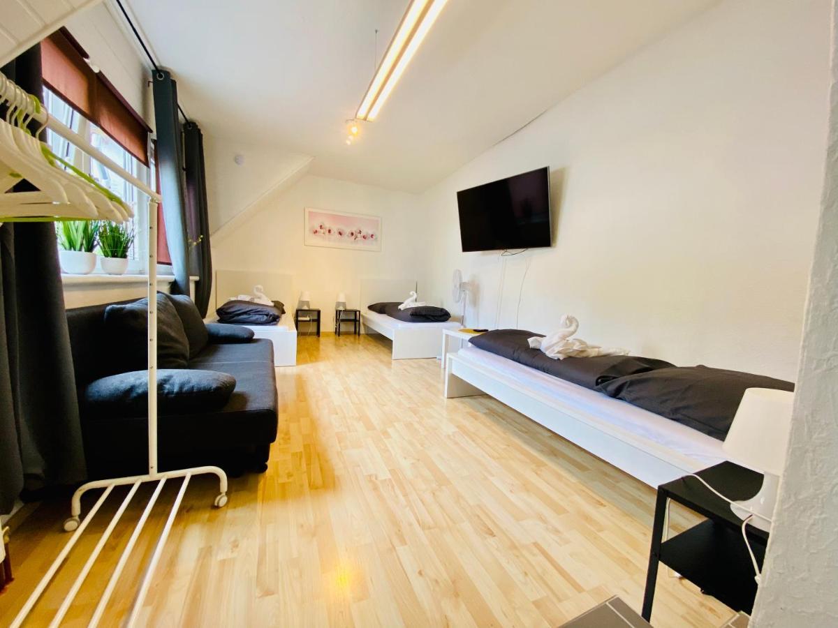 3-Zimmer Haus 85Qm Mit Balkon Bis Zu 8 Personen Winningen Exterior photo